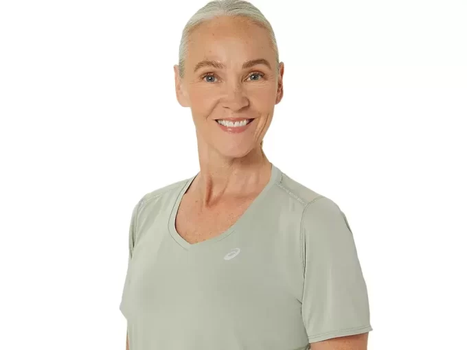 ROAD ΜΠΛΟΥΖΑ ΜΕ ΚΟΝΤΟ ΜΑΝΙΚΙ ΜΕ V-ΛΑΙΜΟ ROAD ΜΠΛΟΥΖΑ ΜΕ ΚΟΝΤΟ ΜΑΝΙΚΙ ΜΕ V-ΛΑΙΜΟ