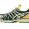 UB10-S GEL-KAYANO 20